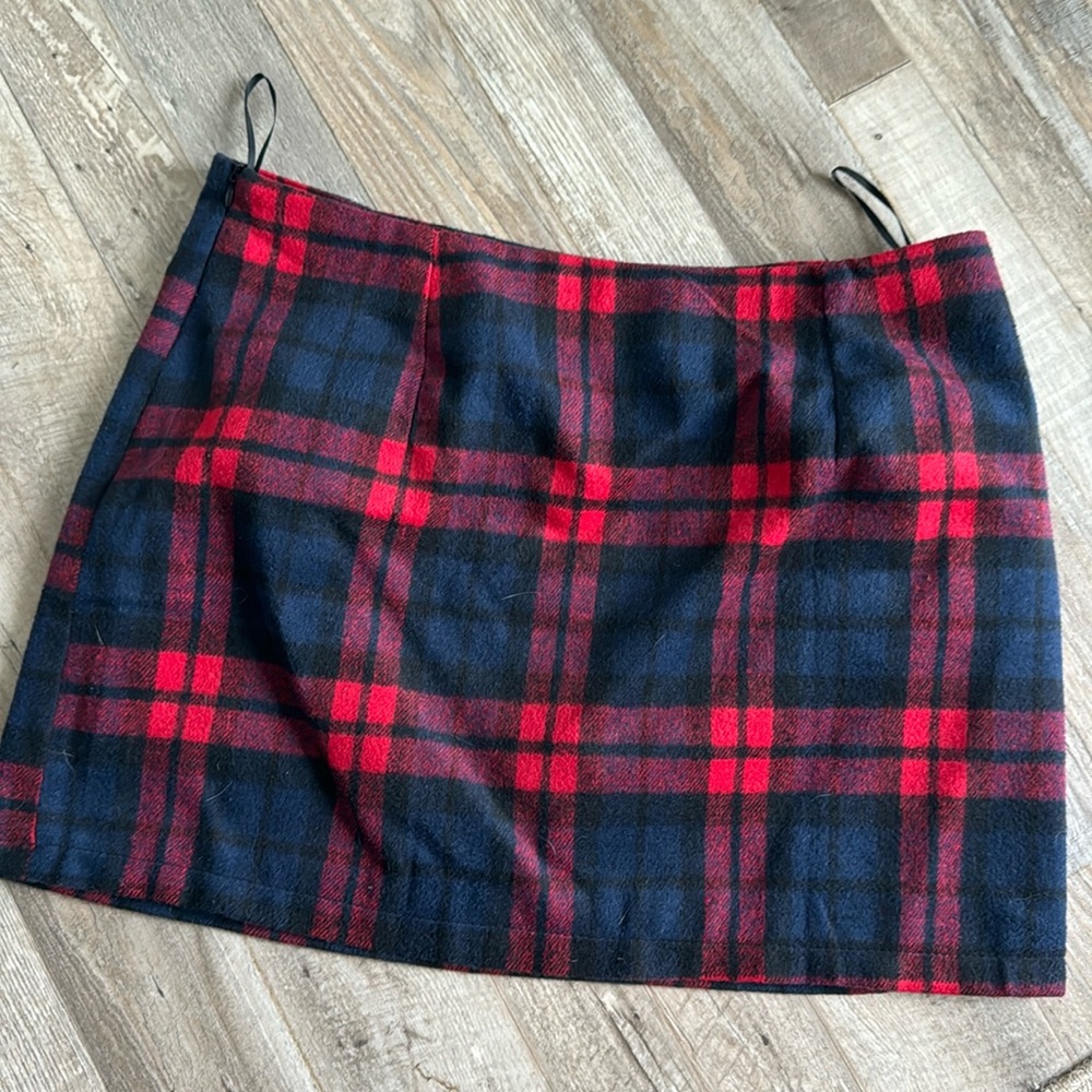 Plaid mini skirt
